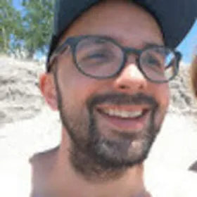 Daniel Moore